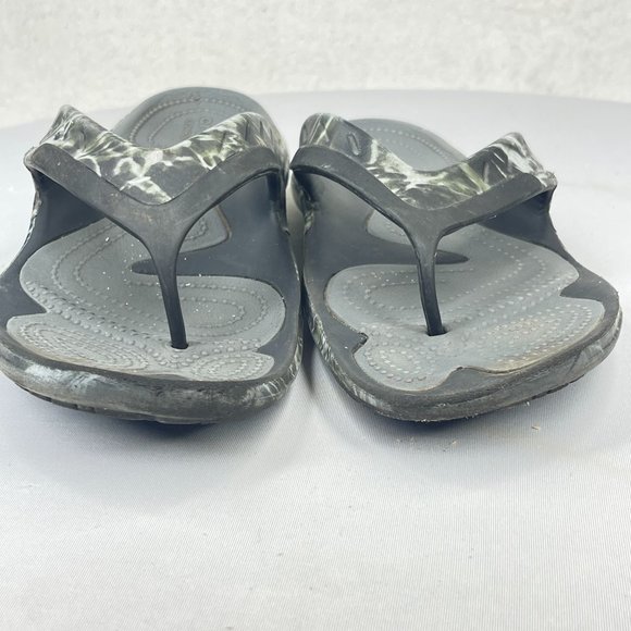 CROCS Mens 7 Womens 9 Dual Comfort Gray Camo Thong Flip Flops Comfort Cushion - Picture 3 of 5